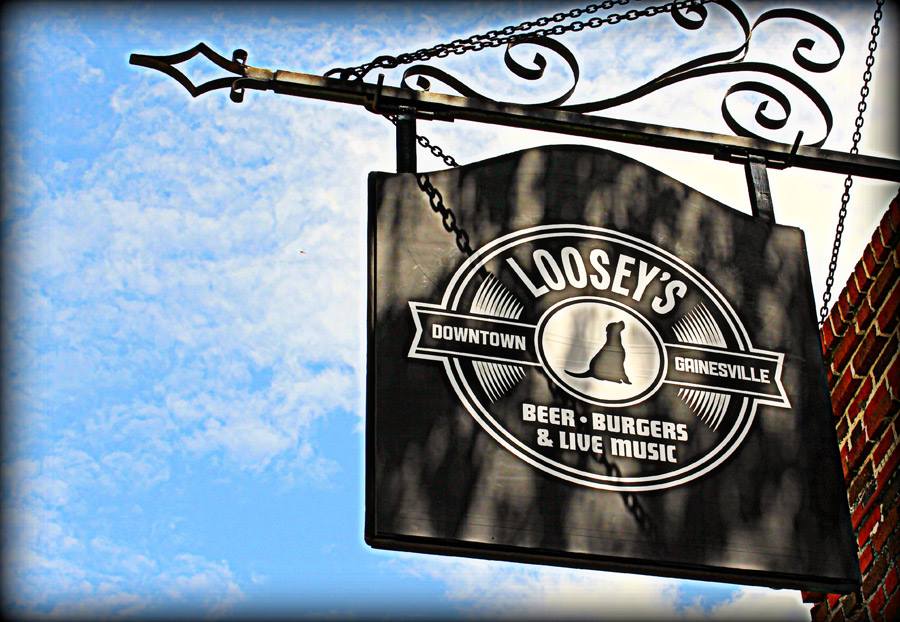 Loosey's Downtown
