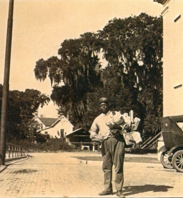 1926 photo of Gainesville Mailman