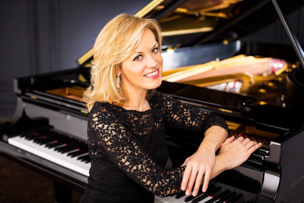 Pianist Olga Kern at the piano