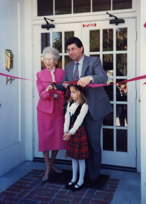 Ribbon cutting with Matheson Family members