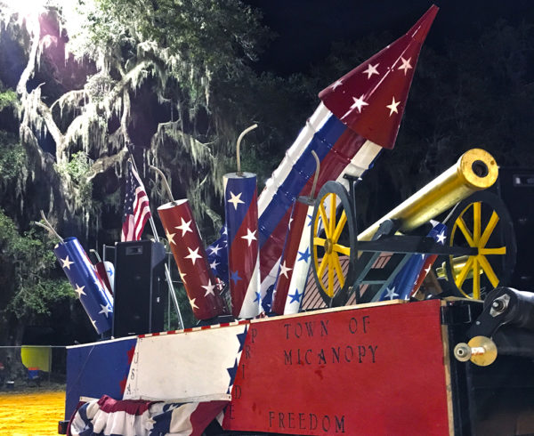 4th of july fireworks parade float