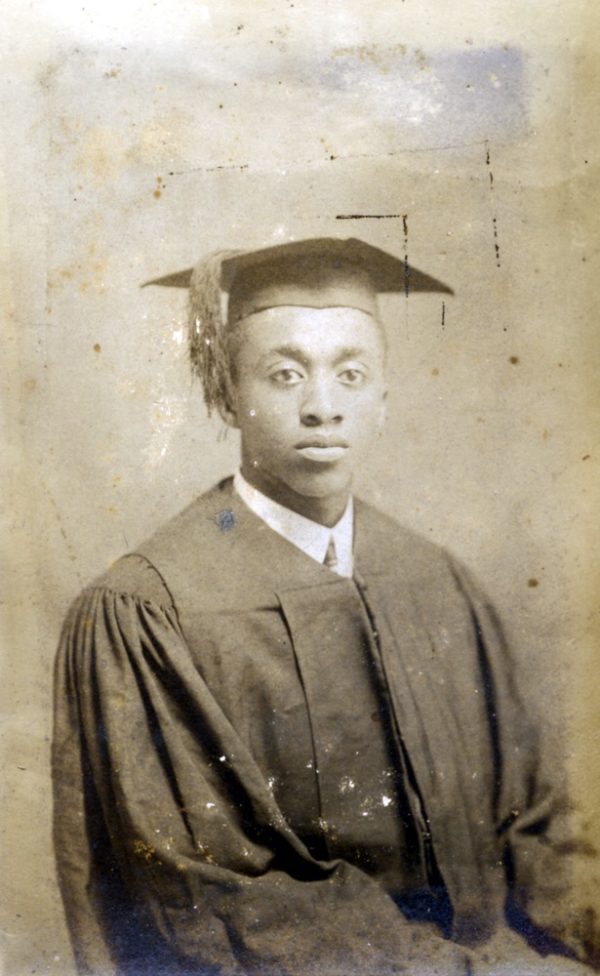 a quinn jones graduation photo from 1915
