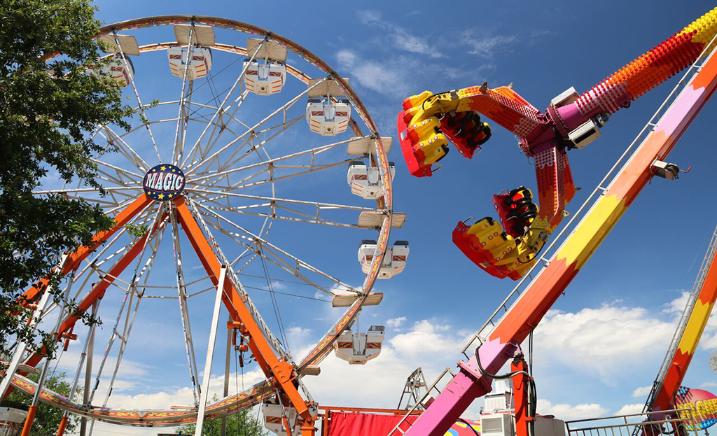 oaks mall carnival