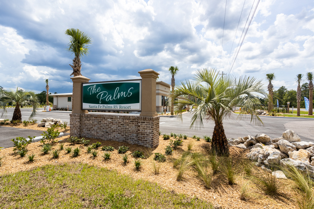 santa fe palms rv resort sign