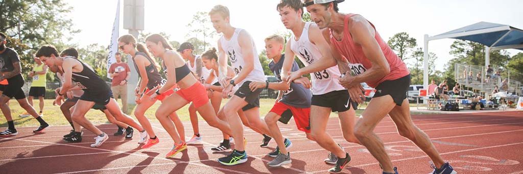 runners on track