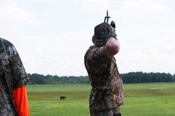 archer taking aim