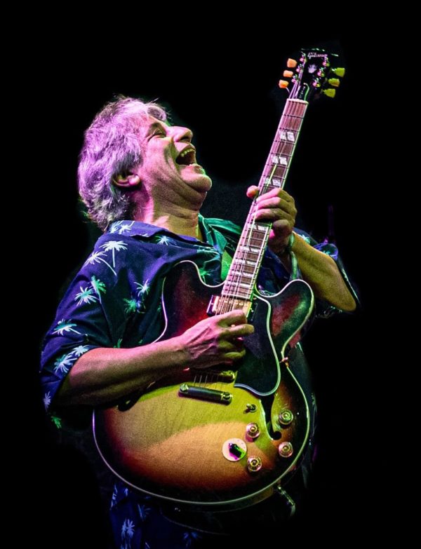 Chris Cain playing guitar