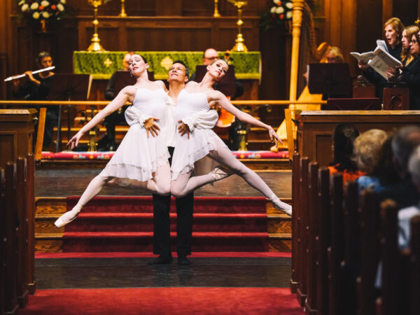 ballet dancers in front of church choir