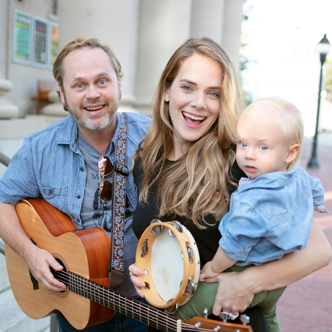 Musicians Jason and Sarah Hedges