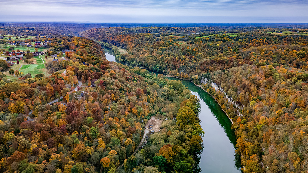 ourdoor landscape with river and trees