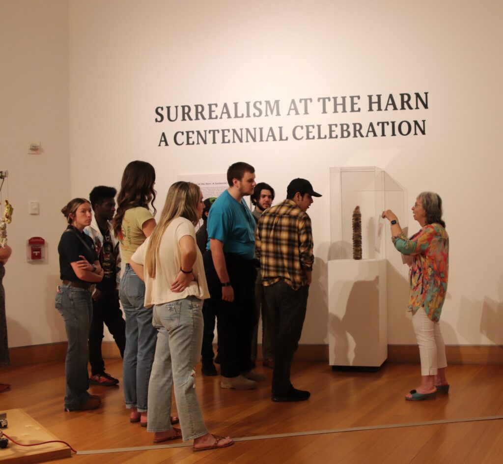 group touring music exhibits