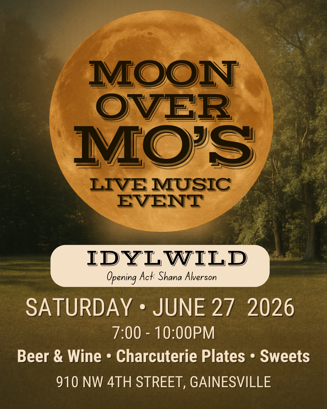 Moon Over Mo's
