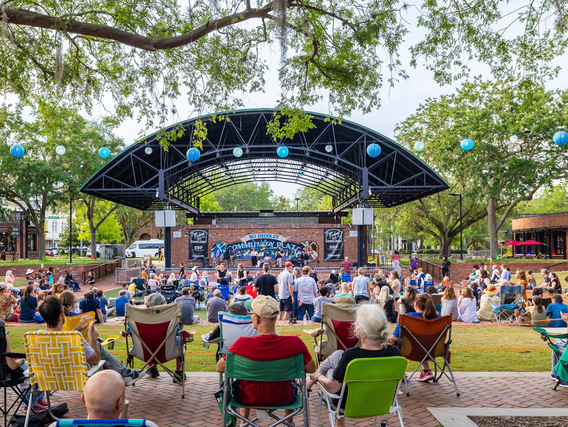 crowd facing stage at the free fridays concert series